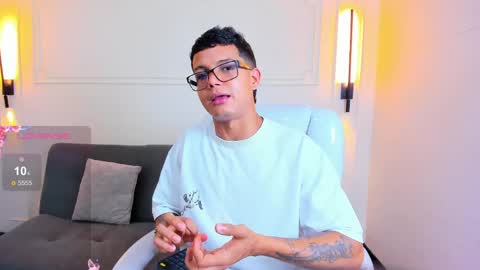 Ryan And Casper online show from May 5, 2:45 pm