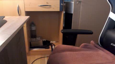 Sascha online show from September 28, 7:28 am