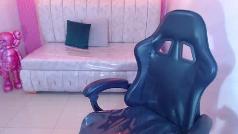 Paris 1sub online show from October 30, 6:19 pm