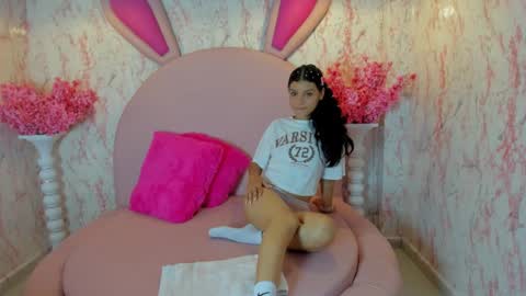   online show from December 21, 11:55 am