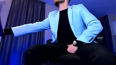 Paris online show from March 27, 6:42 pm