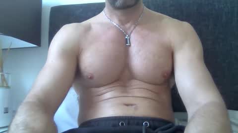 Porn Actor 21cm Hetero online show from February 14, 10:51 am