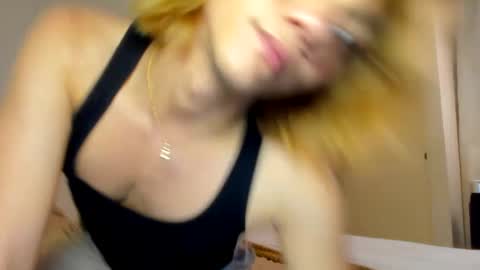 connie online show from January 3, 11:12 pm