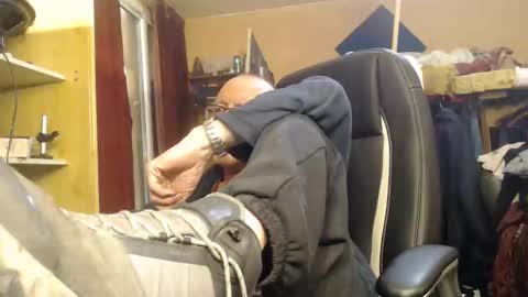 pascal88881 online show from January 7, 12:20 pm