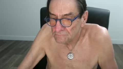 Bob online show from October 28, 12:44 am