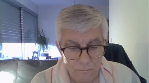 patrick5275 online show from May 20, 5:37 am