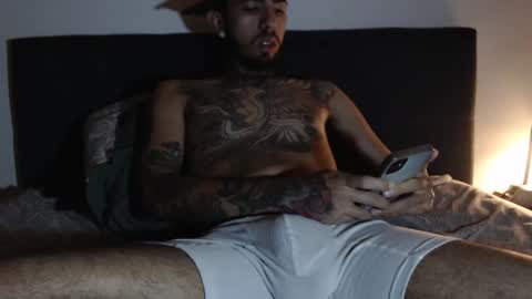 patrick_foster online show from December 24, 10:11 am