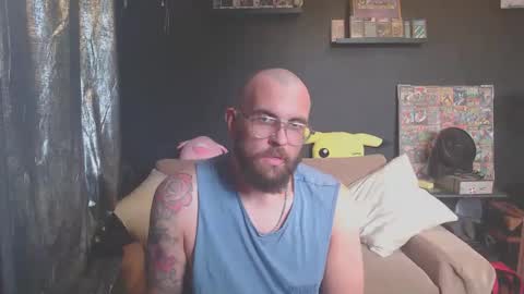 patrickmorris92 online show from April 28, 9:35 am