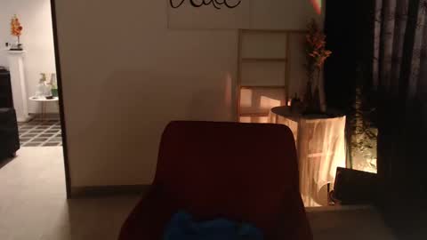 paula online show from October 7, 2:35 pm