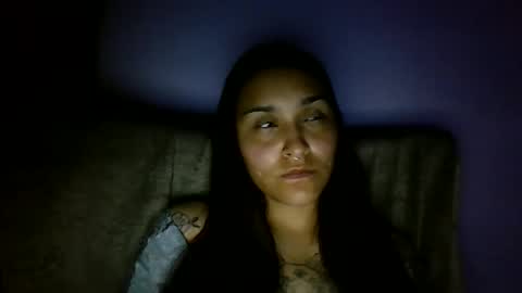 Pau online show from May 29, 5:38 am