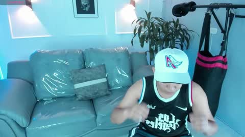 paul27__ online show from December 2, 3:16 am