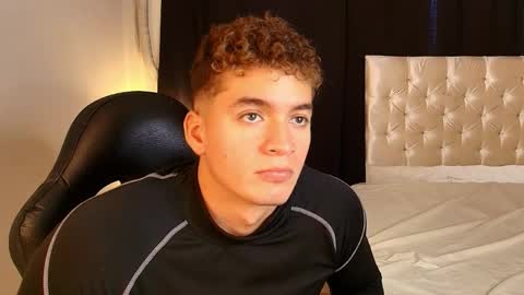 Paull George online show from April 20, 3:59 pm