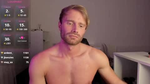 Paul Rolex  Jane online show from March 20, 11:32 pm