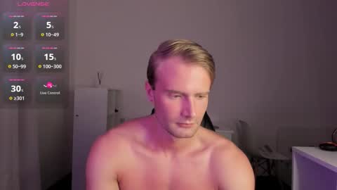 Paul Rolex  Jane online show from March 11, 3:26 pm