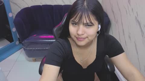 Live 800am 200pm COLOMBIAN HOUR online show from September 22, 1:04 pm