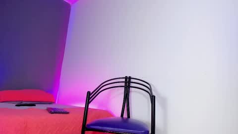 Paulina online show from March 1, 8:42 pm