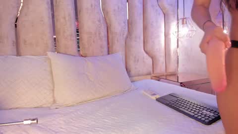 Paulina  online show from May 30, 3:38 am