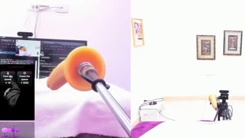 Snapshot of paulina_davis_ chatting on February 23, 8:39 am Paulina Davis online show from February 23, 8:39 am