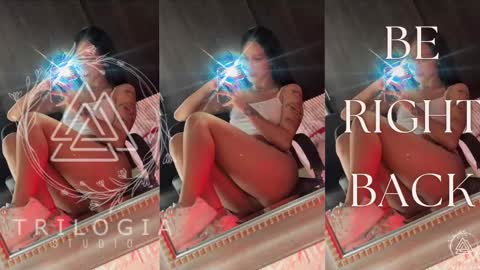 Paulina  online show from December 4, 7:33 am