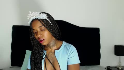 Pauline online show from October 4, 2:53 am