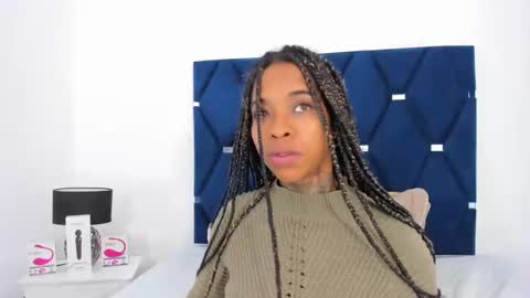 Pauline online show from October 11, 3:00 am