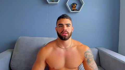 Paul Phoenix online show from February 10, 8:31 pm