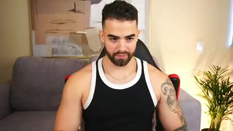 Paul Phoenix online show from April 11, 8:46 pm