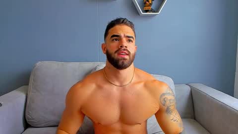 Paul Phoenix online show from March 10, 8:01 pm