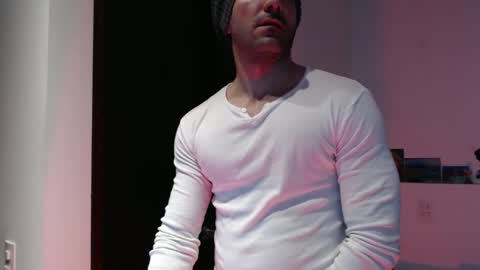 Paul online show from December 16, 1:35 am