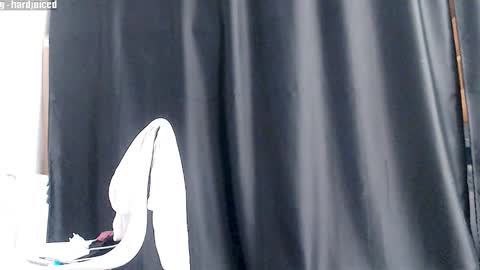 pawclaw online show from January 17, 11:46 pm