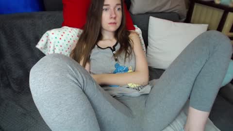 FOUNTAIN SQUIRT online show from February 6, 2:37 pm