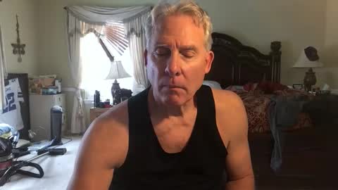 peacemakerone1 online show from December 5, 9:01 pm