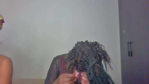 peach_ebonny online show from April 21, 1:42 am