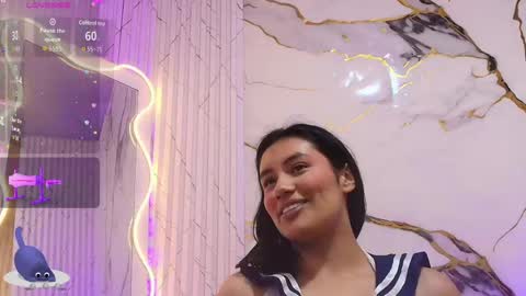 peachy_tay online show from June 8, 11:44 am