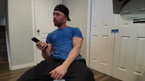 peaked_pleasures online show from April 26, 11:13 pm