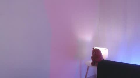 LILLY online show from February 20, 1:25 am