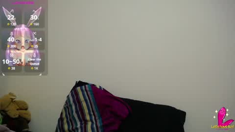 Pearl online show from February 8, 10:29 pm