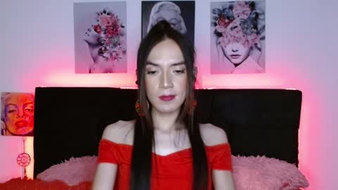 pearlatin online show from January 16, 12:19 am