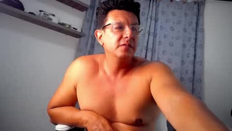 Pedro online show from November 9, 12:14 am