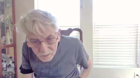 Snapshot of pem1650 chatting on September 24, 6:36 pm pem1650 online show from September 24, 6:36 pm