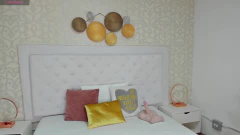 Karen online show from February 5, 11:14 am