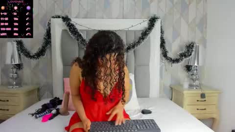  Penelope  online show from December 16, 3:46 am