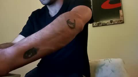 Snapshot of penesvoladores92 chatting on January 23, 12:35 am penesvoladores92 online show from January 23, 12:35 am