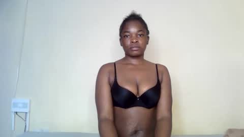 pengcaramell2 online show from April 22, 10:22 am