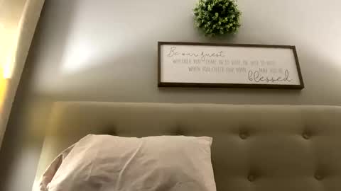 CoolBreeze online show from February 9, 12:36 am