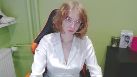 Penny online show from December 15, 7:37 am