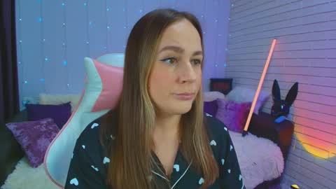 Dia  online show from March 4, 7:41 am