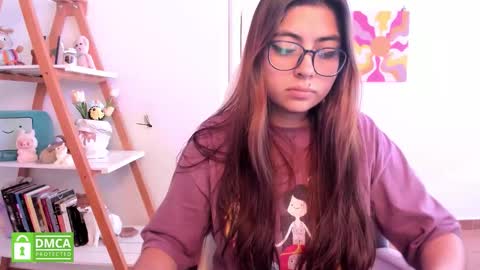 Sarah Ana Banana online show from January 16, 9:35 pm