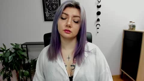 Gabbie online show from February 1, 7:57 am