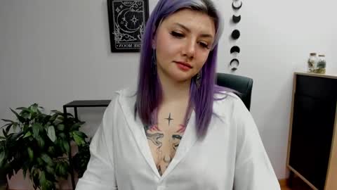 Gabbie online show from January 26, 2:08 pm